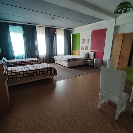 Strelets Hotel Bisjkek Eksteriør billede